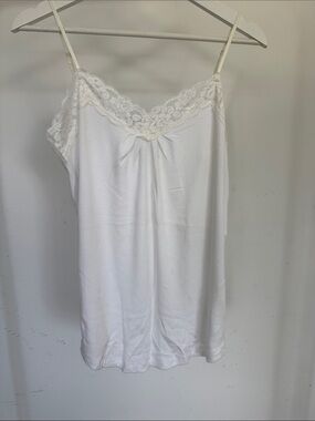 duo Maternity White Lace Trim Cami